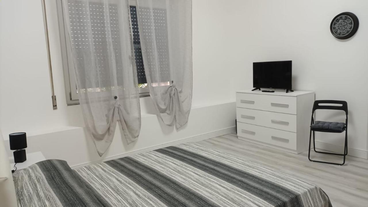 La Laguna Rooms Sant'Antioco Exterior foto